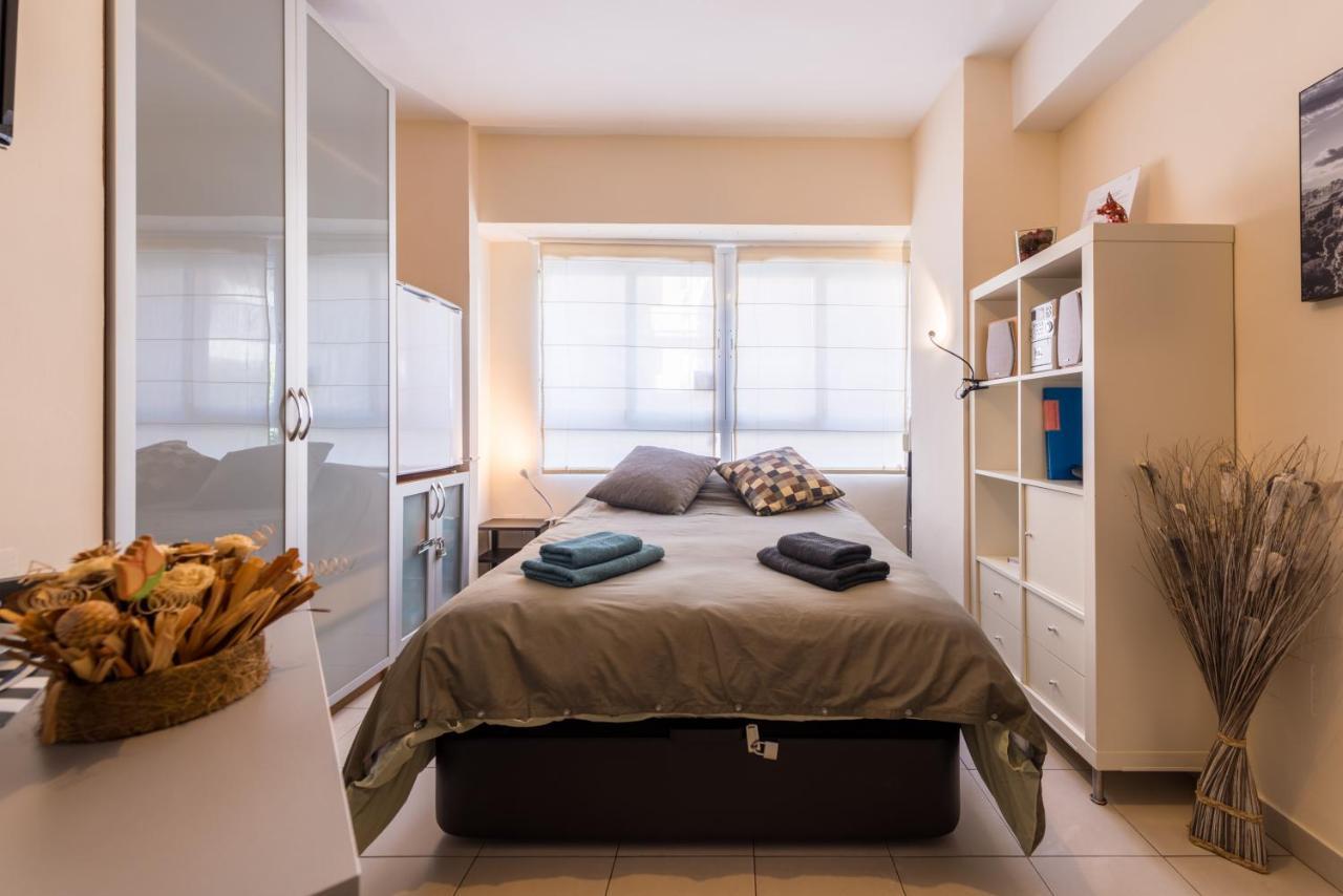 La Casita Malagueta Lägenhet Málaga Exteriör bild